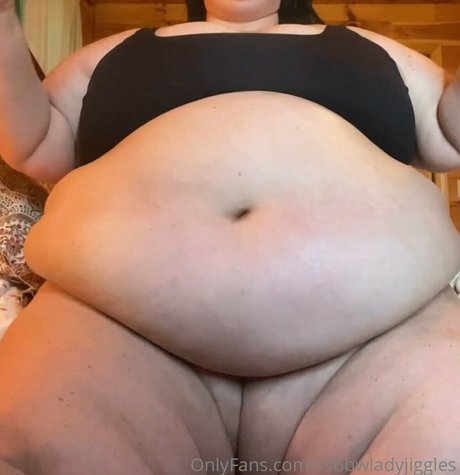 ssbbwladyjiggles star erotic photo
