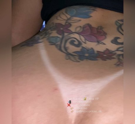 dbuennofree model xxx pic