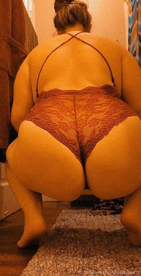 lynnbaybee77 hot actress picture