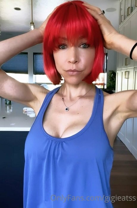 gigieatss nude actress gallery