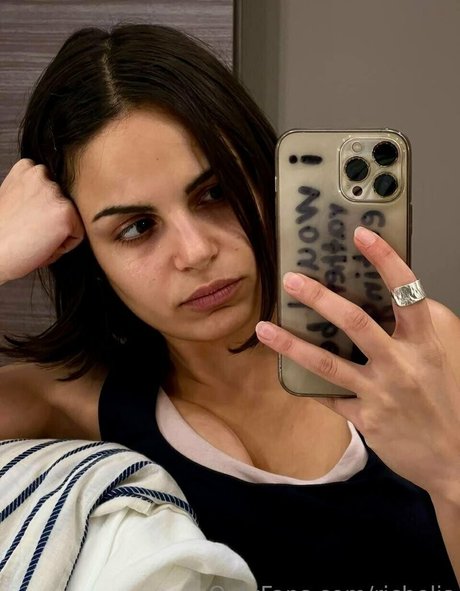 richelis model erotic image