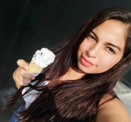 Isis kataleya pornstar top picture