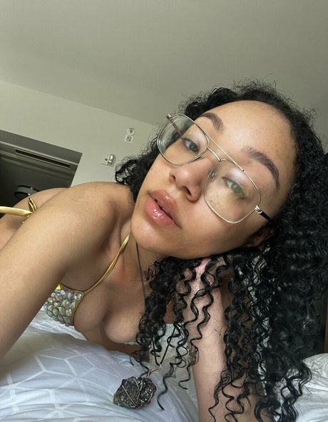 Caileneasely hot model pics