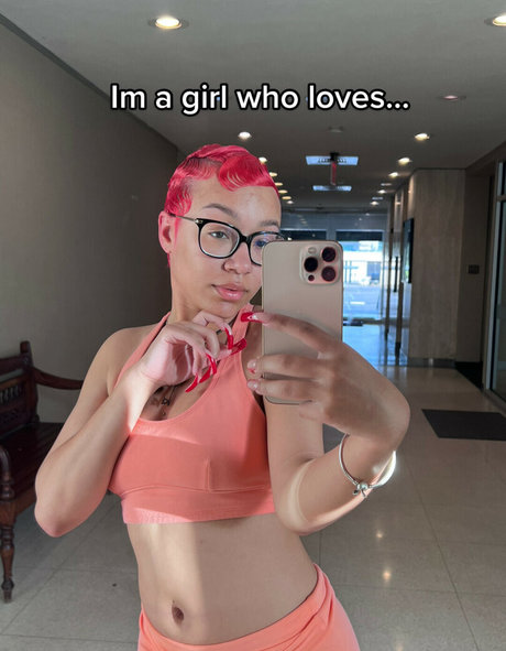 milf shower onlyfans hot nude archive