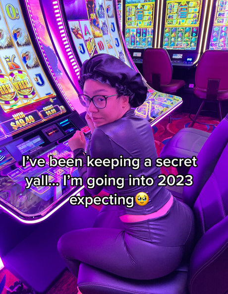 Caileneasely star naked pics