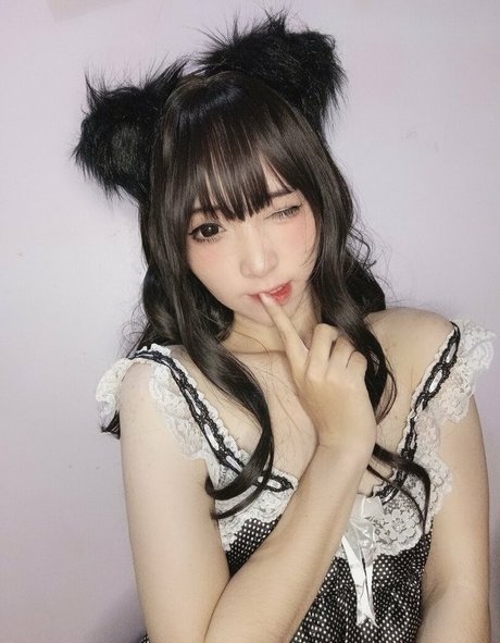 Echan_ adult model photo