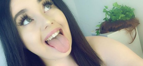 macygrayfree naked pornstar photo