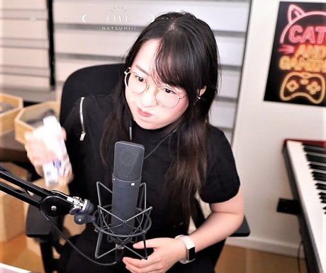 lolnatsumiii beautiful actress archive