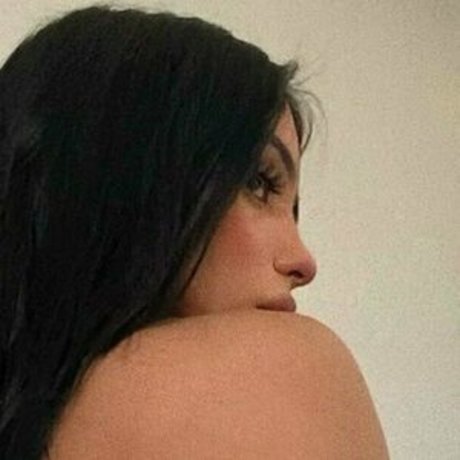 latinavalentinax free model photos