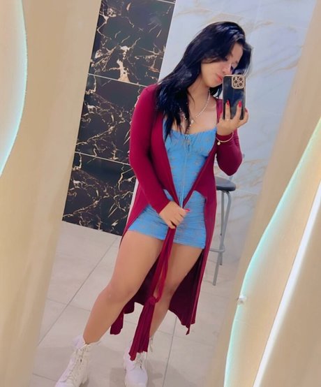 esmelachapina star high quality image