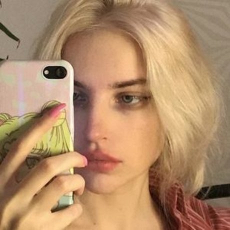 newfaceinnhell exclusive model photo