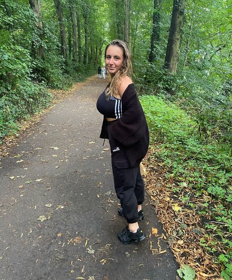 Tiffany Harrison perfect model picture