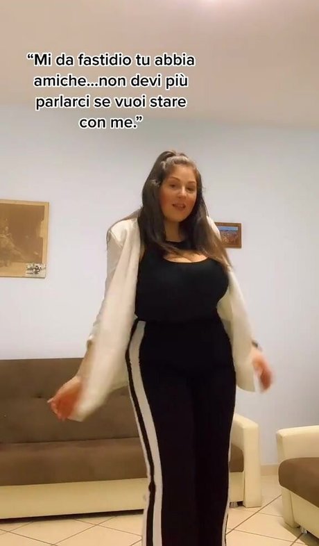 no panties onlyfans adult pic