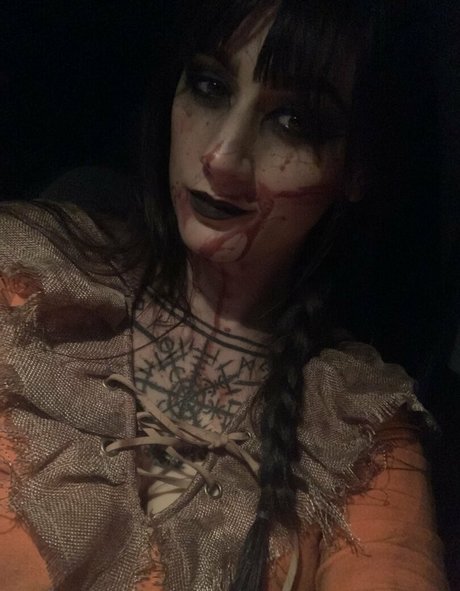 freyjaluv1 free model photos