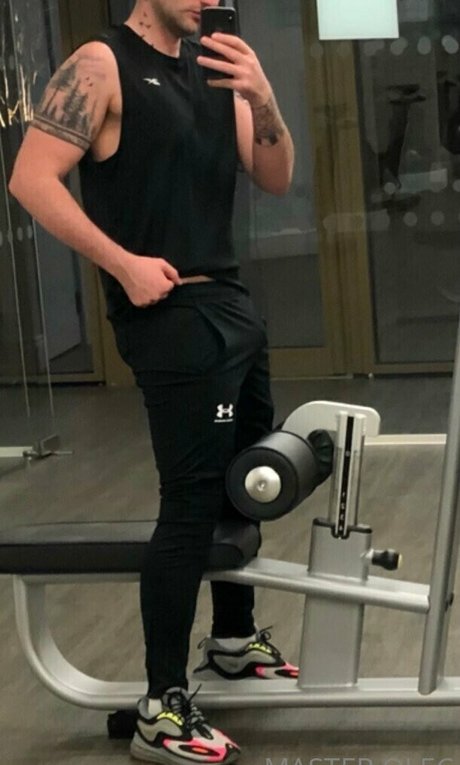 master olec star adult gallery