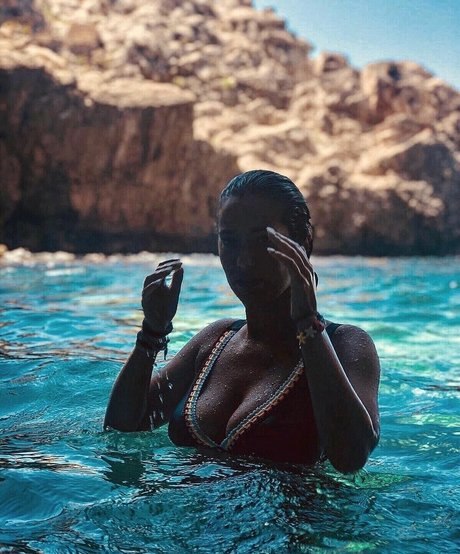 Paola Arena nudes pornstar pictures