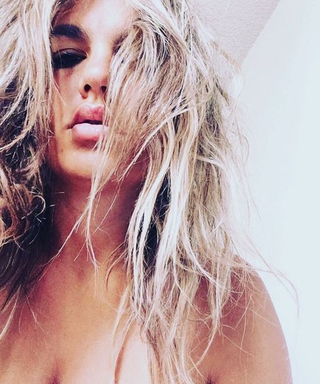 Acronopia adult star picture