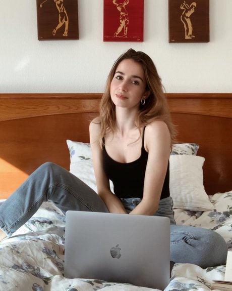 mature nude onlyfans exclusive pics