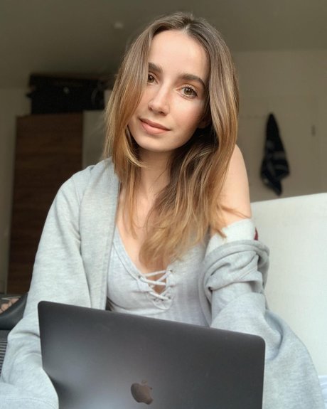 csjack9 pornstar naked image