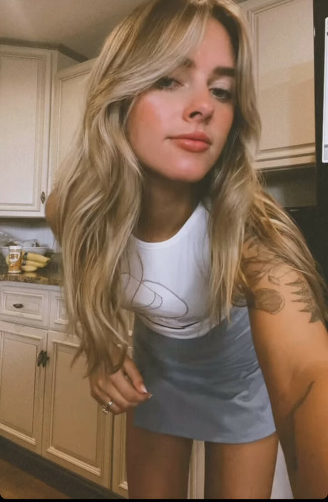 thatpineapplegirl adult star galleries