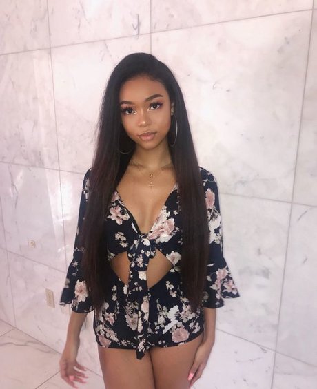 Stephanie Hikaru exclusive model pics