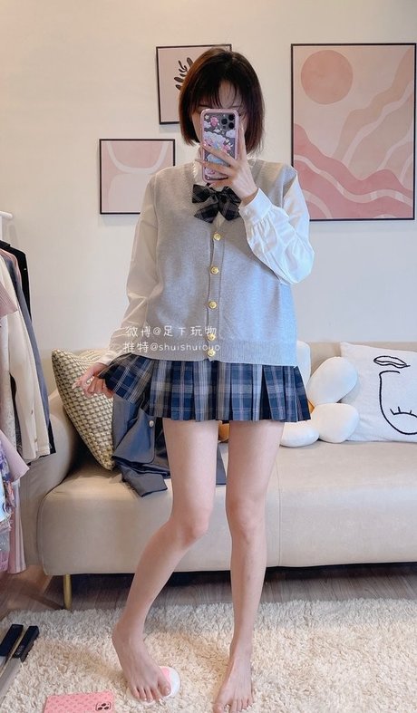 ShuishuiOuO star top photos