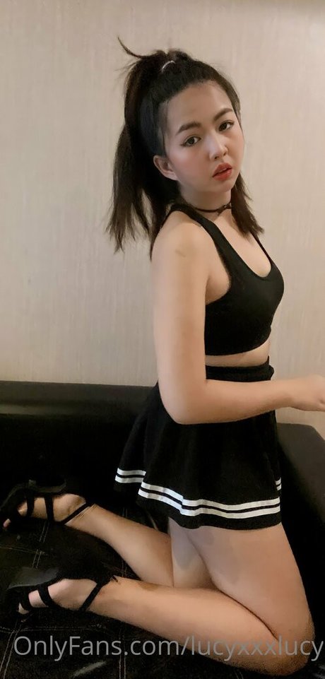 lucyxxxlucy exclusive star image