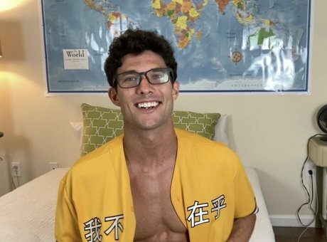 workoutwithkevinfree sexy star img