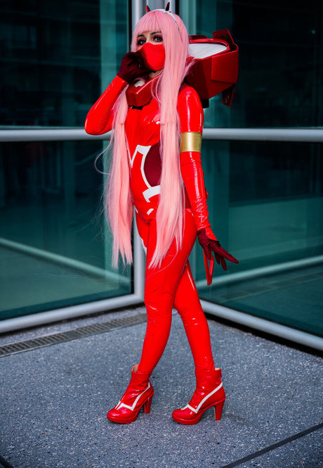 Honeyrabbiit porn actress pics