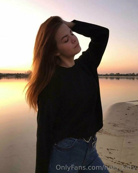 helo kitty model adult pics