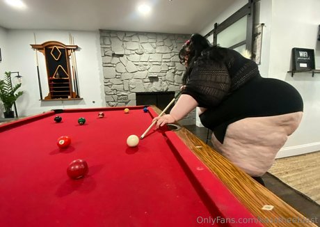 kasstheeblast art model photo