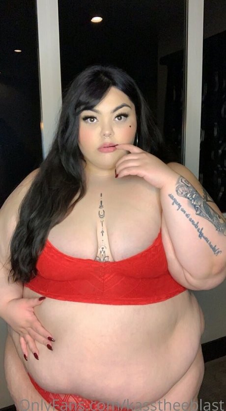 kasstheeblast erotic actress pic