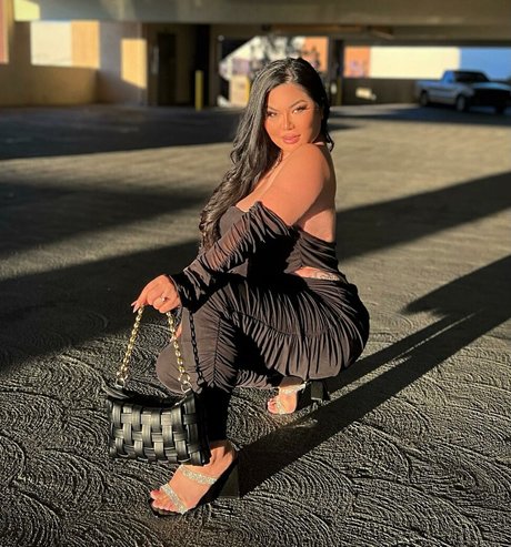 Mizuki Brown best star pic