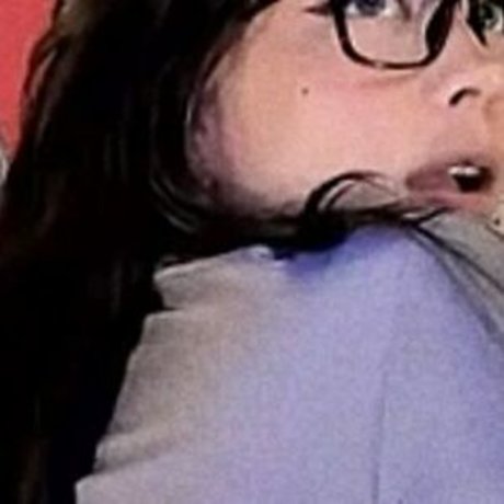 Khada Amanda star beautiful img