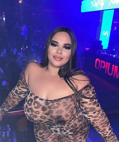 Curvyexoticaa star hot img