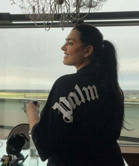 Irena Drezi model hot gallery