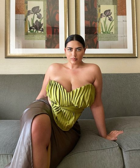 Irena Drezi sex actress img