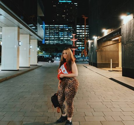 Anjadee nice star gallery