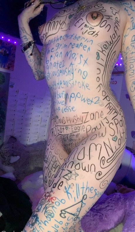 teasinglytrashed model naked gallery