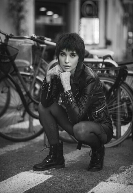 chantaise model adult photo