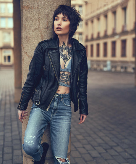 chantaise model best pic