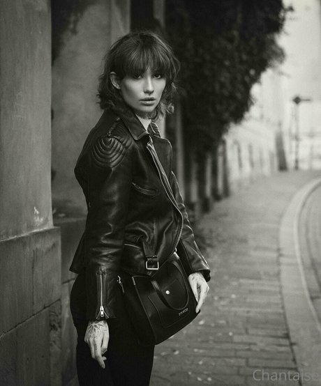 chantaise hd pornstar pic