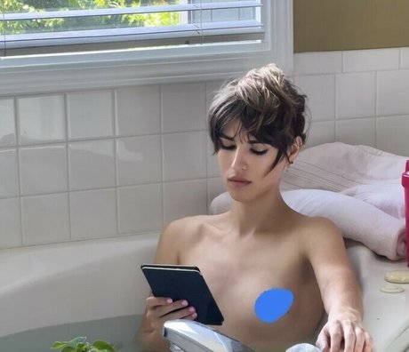 Soli Solstice adult star pics