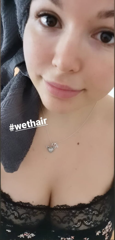 DonaSpock nudes model img