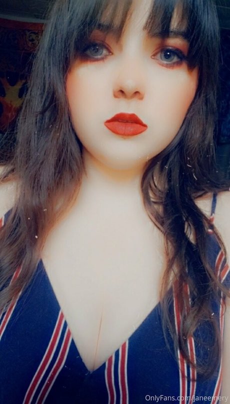 janeemery star nude pics