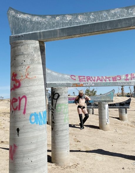 drippingsaint pornstar perfect photo