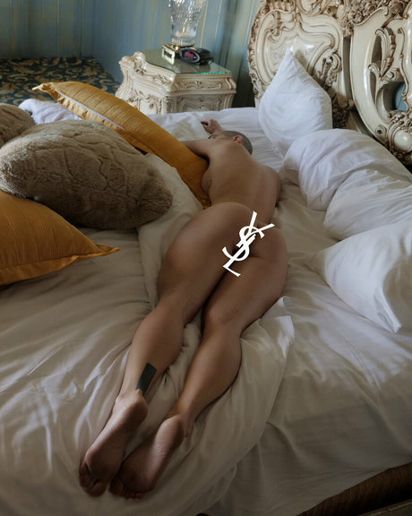 Immamakat beautiful pornstar pics