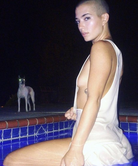 Immamakat model best pic