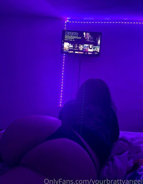 yourbrattyangel nice model images