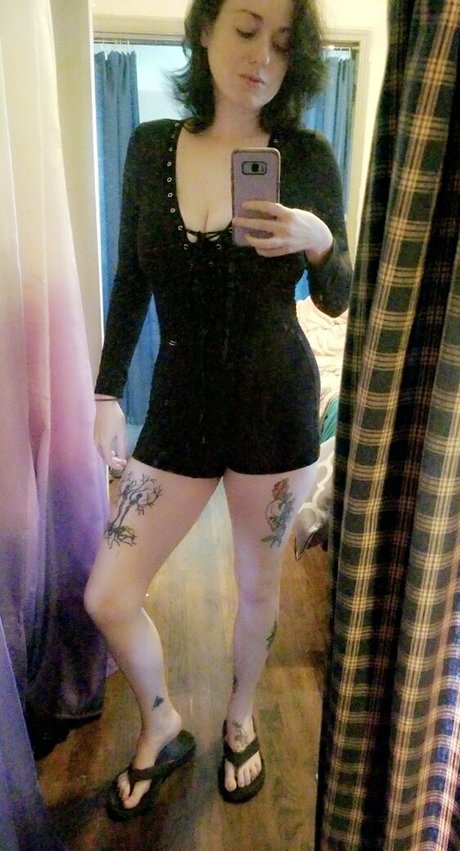 missmelonee nude actress images